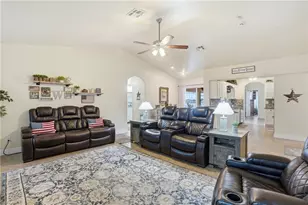 2823 NW Juanita Pl, Cape Coral, FL 33993 - Photo 22