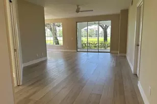 93 Silver Oaks Cir, Naples, FL 34119 - Photo 14