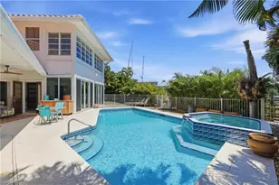 1748 Jewel Box Dr, Sanibel, FL 33957 - Photo 8