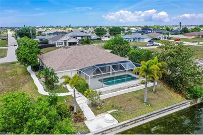 2017 NE 5th Pl, Cape Coral, FL 33909 - Photo 36