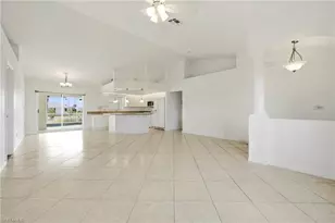 2017 NE 5th Pl, Cape Coral, FL 33909 - Photo 10