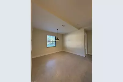 538 37th Ave NE, Naples, FL 34120 - Photo 8