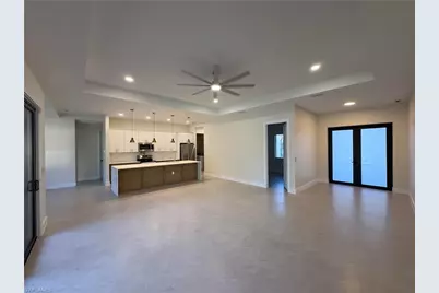 538 37th Ave NE, Naples, FL 34120 - Photo 2
