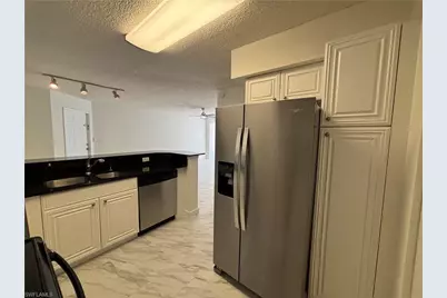 8265 Ibis Club Dr #610, Naples, FL 34104 - Photo 4
