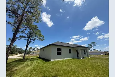 908 Winters St E, Lehigh Acres, FL 33974 - Photo 26