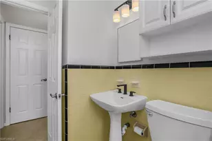 1015 10th Ave N, Naples, FL 34102 - Photo 6