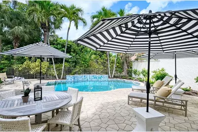 9013 Terranova Dr, Naples, FL 34109 - Photo 6