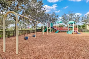 2391 Heydon Cir E, Naples, FL 34120 - Photo 36