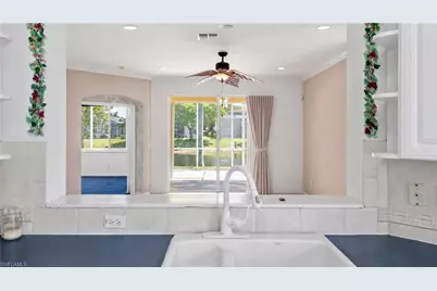 7737 Haverhill Ct, Naples, FL 34104 - Photo 14
