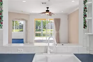 7737 Haverhill Ct, Naples, FL 34104 - Photo 14