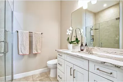 8250 Promoso Ct, Naples, FL 34114 - Photo 12