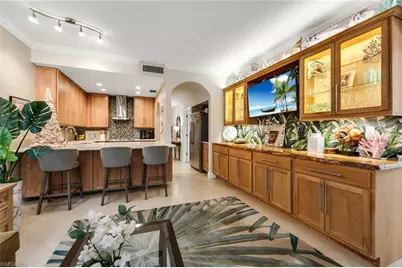 3310 Europa Dr #33, Naples, FL 34105 - Photo 8