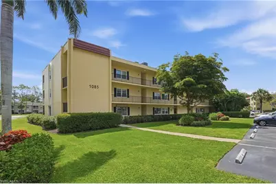 1085 Forest Lakes Dr #8102, Naples, FL 34105 - Photo 26