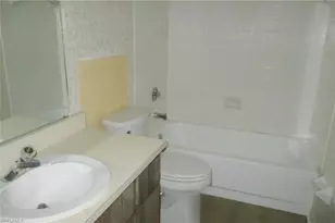 903 SE 20th Ct, Cape Coral, FL 33990 - Photo 20