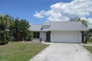 903 SE 20th Ct, Cape Coral, FL 33990 - Photo 22