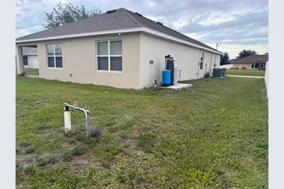 2014 NW 9th St, Cape Coral, FL 33993 - Photo 14