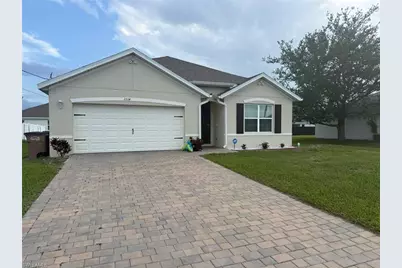 2014 NW 9th St, Cape Coral, FL 33993 - Photo 2