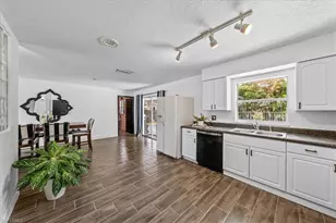 4027 Mindi Ave, Naples, FL 34112 - Photo 20