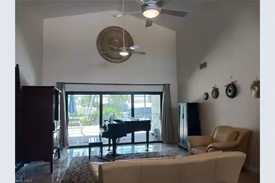 2727 SE 24th Pl, Cape Coral, FL 33904 - Photo 6