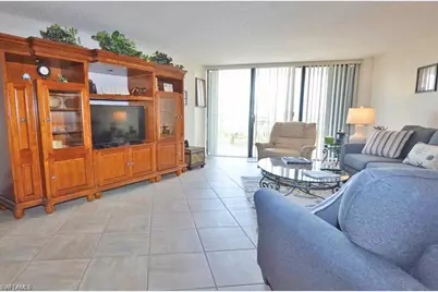 260 Seaview Ct #404, Marco Island, FL 34145 - Photo 2