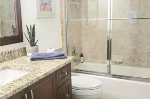 386 Emerald Bay Cir, Naples, FL 34110 - Photo 20