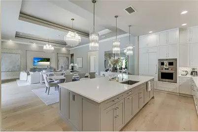 760 Park Shore Dr, Naples, FL 34103 - Photo 8