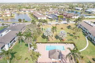 325 Charlemagne Blvd, Naples, FL 34112 - Photo 20