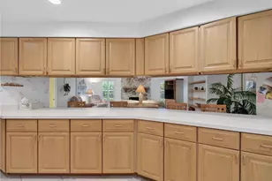 2278 Royal Ln, Naples, FL 34112 - Photo 12