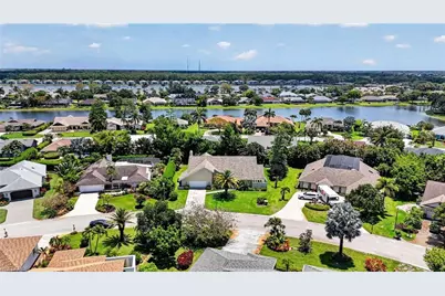 2278 Royal Ln, Naples, FL 34112 - Photo 4
