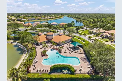 2038 Grove Dr, Naples, FL 34120 - Photo 2