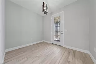 2038 Grove Dr, Naples, FL 34120 - Photo 20