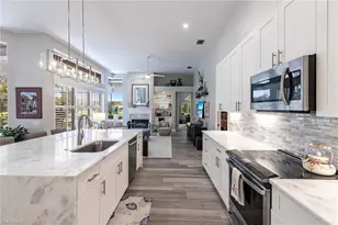 4372 Bittern Ct, Naples, FL 34119 - Photo 8