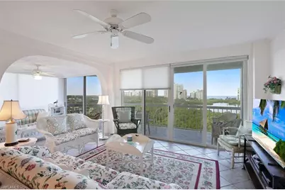 5501 Heron Point Dr #702, Naples, FL 34108 - Photo 4