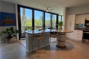 5555 Heron Point Dr, Naples, FL 34108 - Photo 12