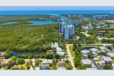 718 Pan Am Ave, Naples, FL 34110 - Photo 4