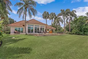 655 Galleon Dr, Naples, FL 34102 - Photo 42