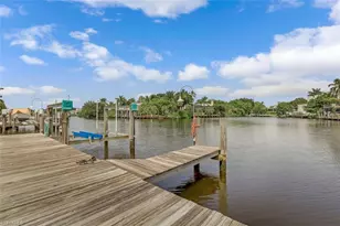 655 Galleon Dr, Naples, FL 34102 - Photo 40