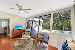 739 7th Ave N, Naples, FL 34102 - Photo 18