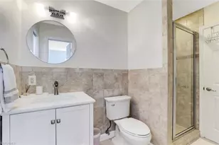 739 7th Ave N, Naples, FL 34102 - Photo 24