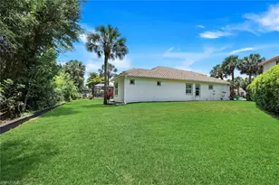 16221 Parque Ln, Naples, FL 34110 - Photo 18