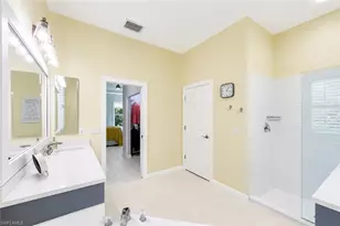 16221 Parque Ln, Naples, FL 34110 - Photo 12