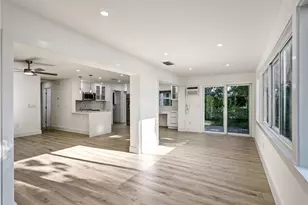 16 Kings Rd, Naples, FL 34112 - Photo 8