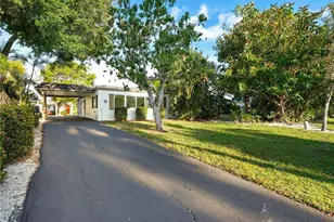 16 Kings Rd, Naples, FL 34112 - Photo 1