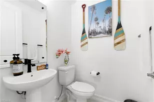 7578 Rockefeller Dr, Naples, FL 34119 - Photo 12