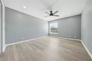 15078 Topsail Ct, Naples, FL 34119 - Photo 32