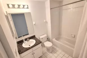 4690 St Croix Ln, Naples, FL 34109 - Photo 6