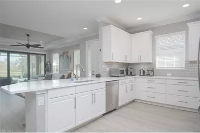 8013 Calle Canovas Ct, Naples, FL 34114 - Photo 12