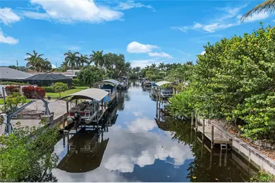 27061 Homewood Dr, Bonita Springs, FL 34135 - Photo 34