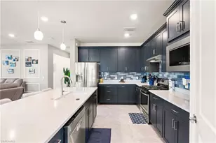 20092 Hartford Blvd, Estero, FL 33928 - Photo 10