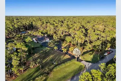 6011 Sea Grass Ln, Naples, FL 34116 - Photo 20